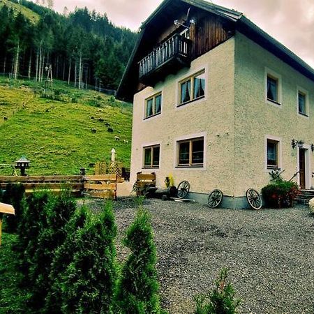 Large Detached Holiday Home In Muhr Екстер'єр фото